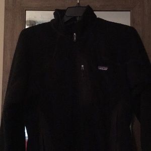 men’s black Patagonia jacket